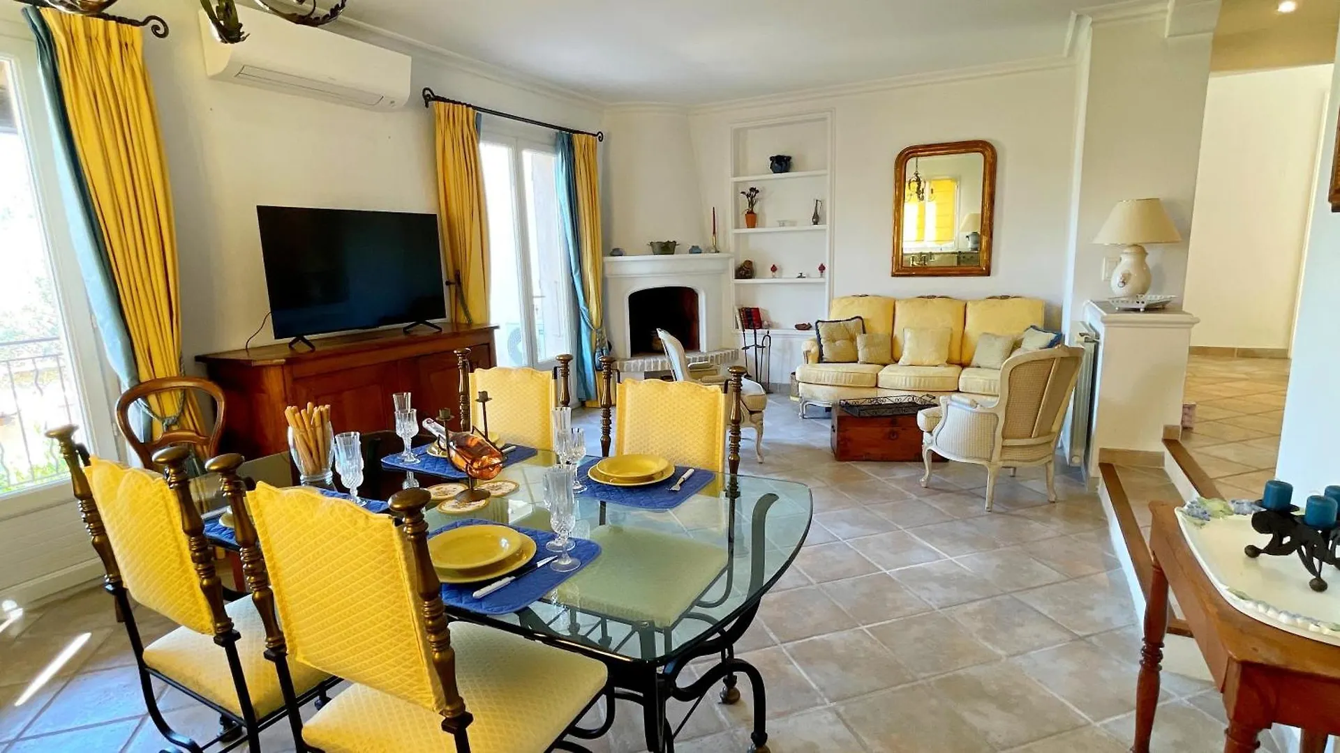 Villa Les Cistes location
